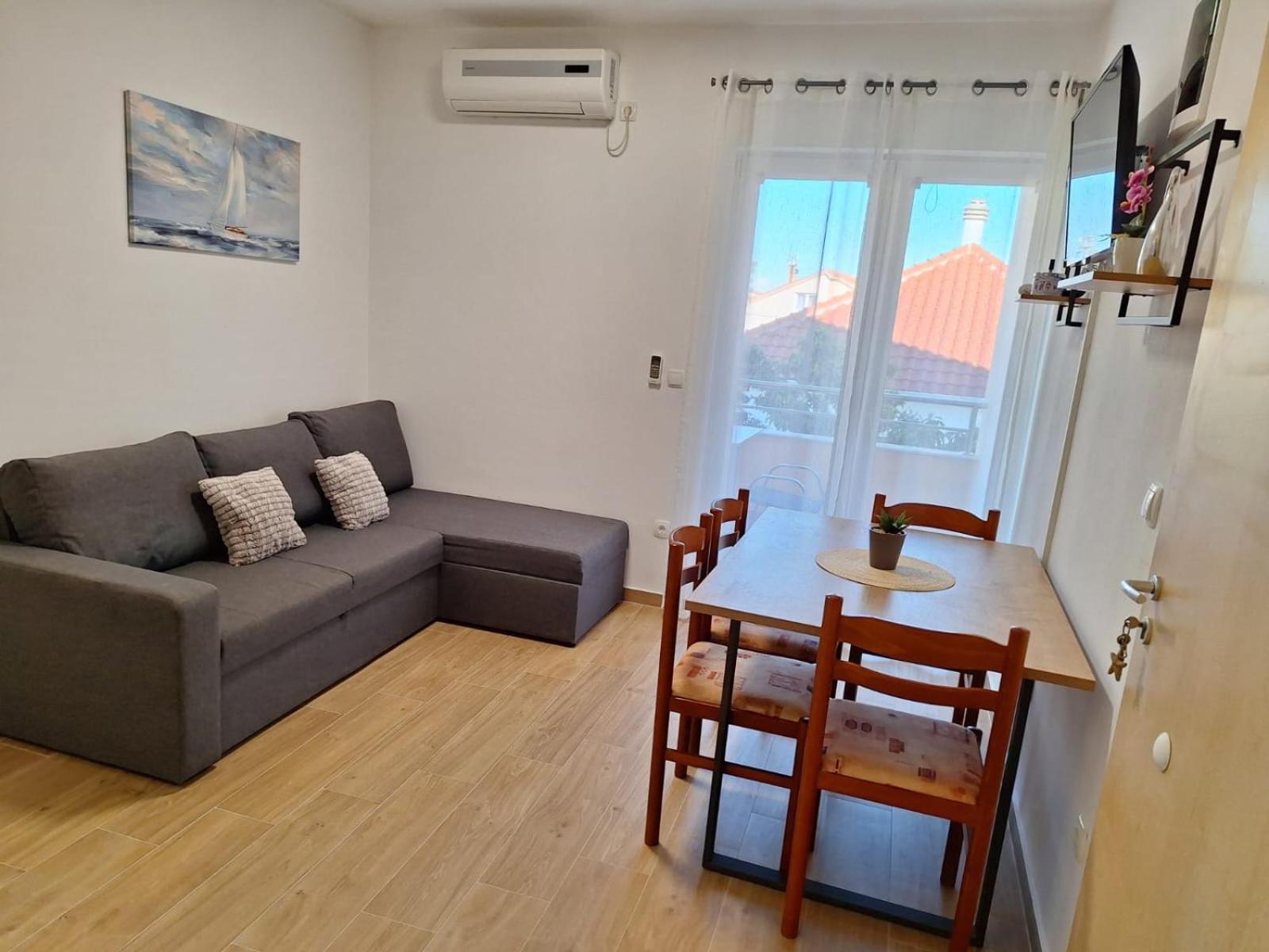 Apartmani Marino ปริฟลากา ภายนอก รูปภาพ