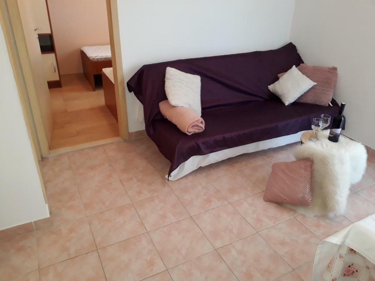 Apartmani Marino ปริฟลากา ภายนอก รูปภาพ