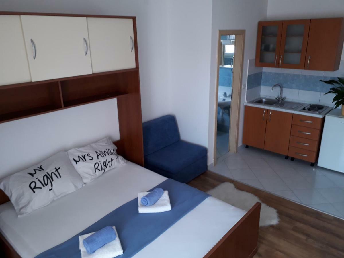Apartmani Marino ปริฟลากา ภายนอก รูปภาพ